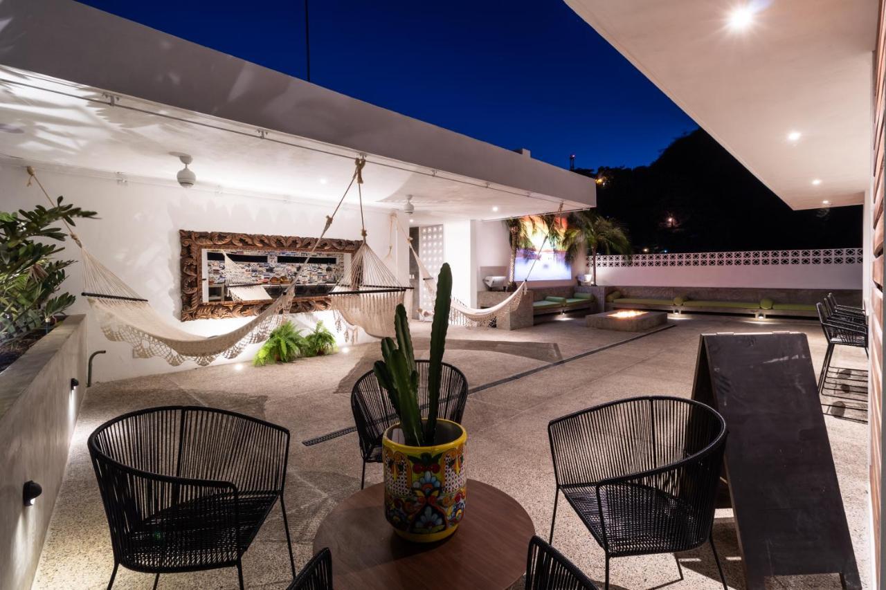Cuale Aparthotel Puerto Vallarta Exterior photo