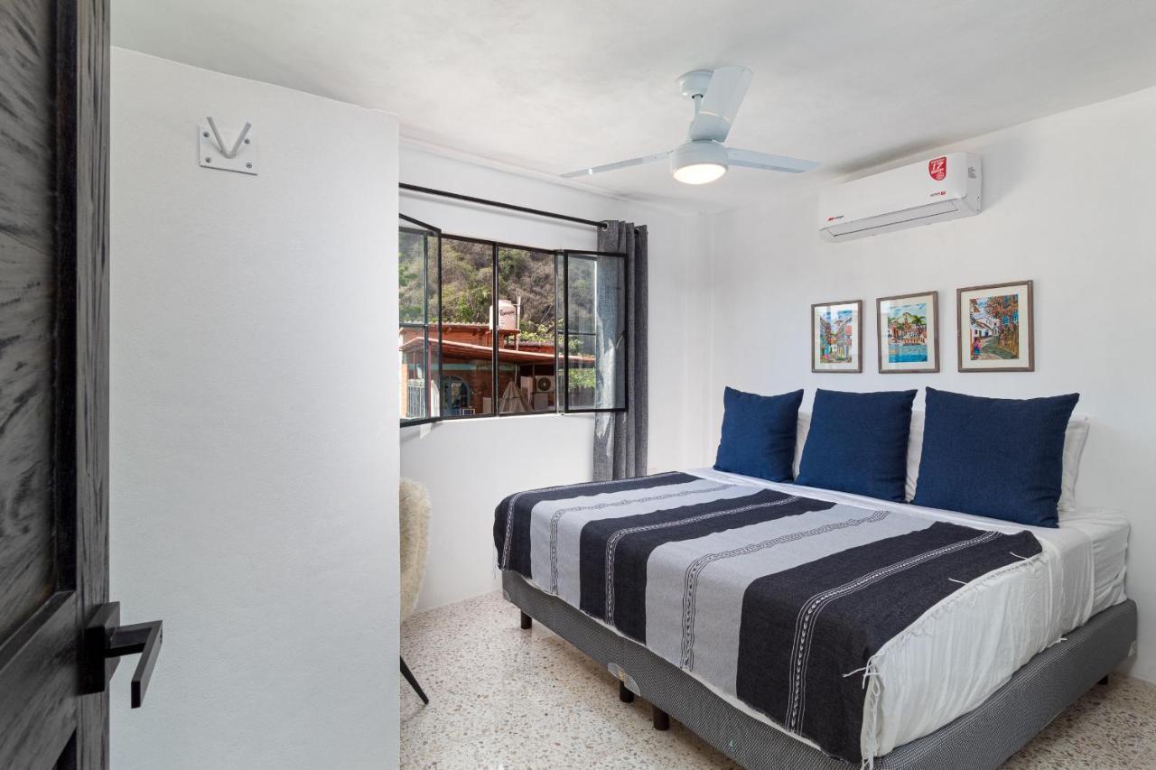 Cuale Aparthotel Puerto Vallarta Exterior photo