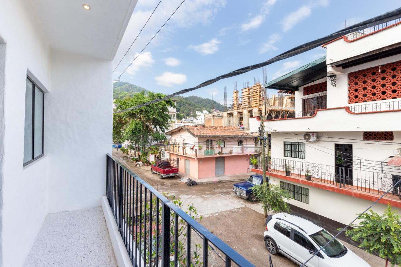 Cuale Aparthotel Puerto Vallarta Exterior photo